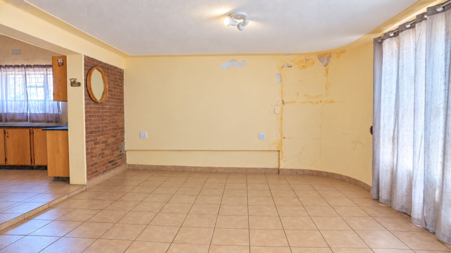 3 Bedroom Property for Sale in Bodorp North West